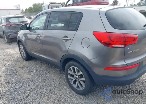 2015 Kia Sportage Lx z USA, uszkodzony, nr VIN KNDPBCAC5F7727816